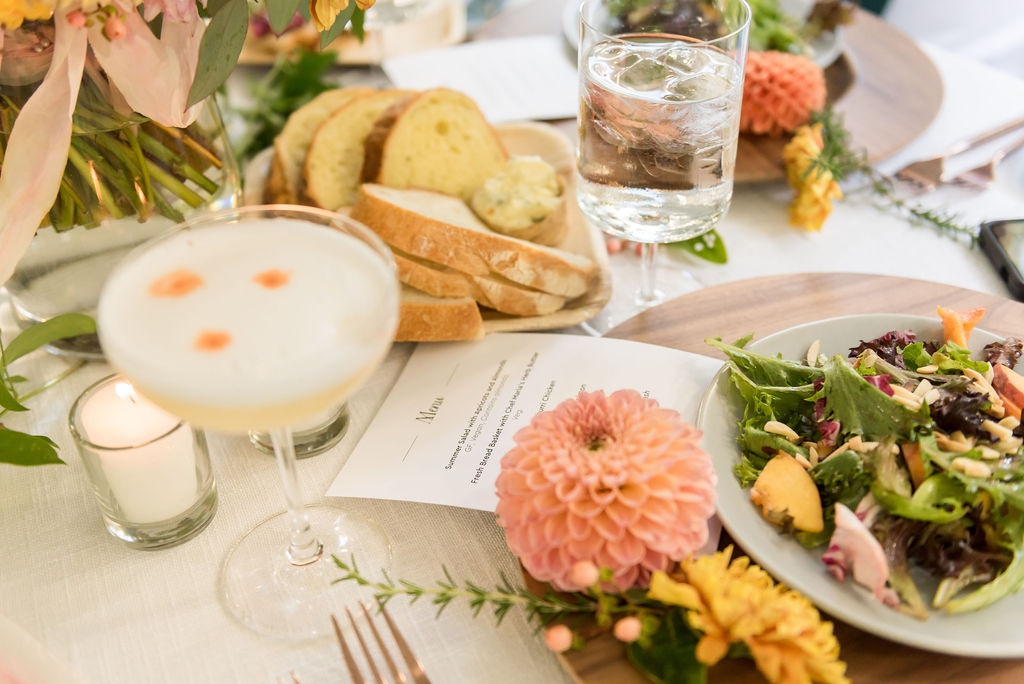 Bainbridge-Island-Wedding-Plate-With-Dahlias Plating details with dahlias