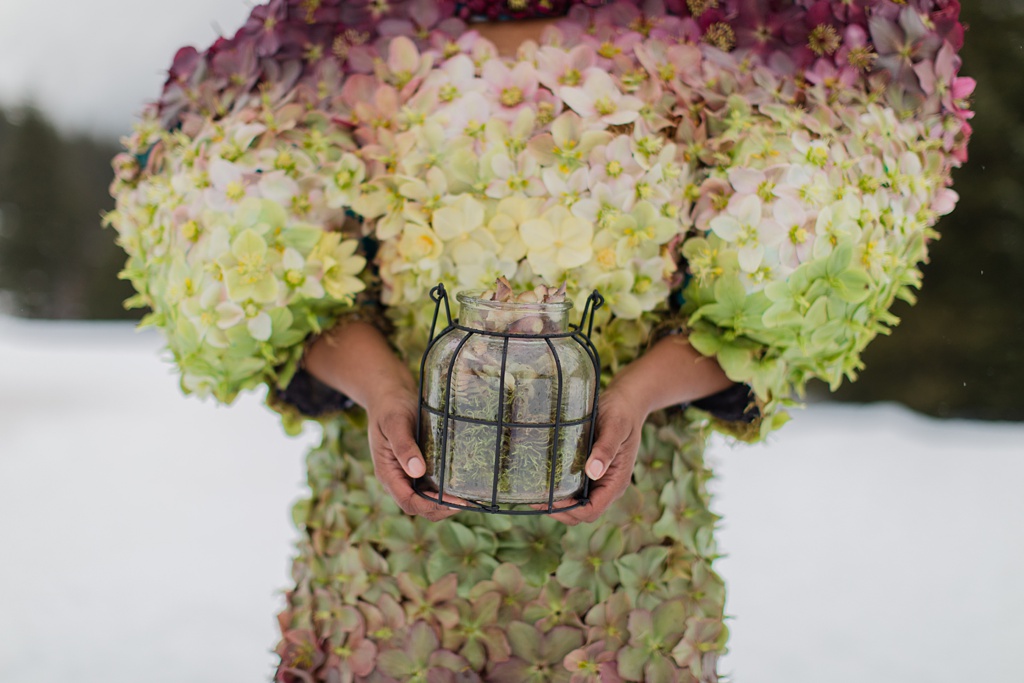 Seattle-Wedding-Florist-Bloom-Poet-Couture-Flower-Dress-American-Flowers-Week-2021-Ombre-Flowers Flower dress bodice with ombre color palette