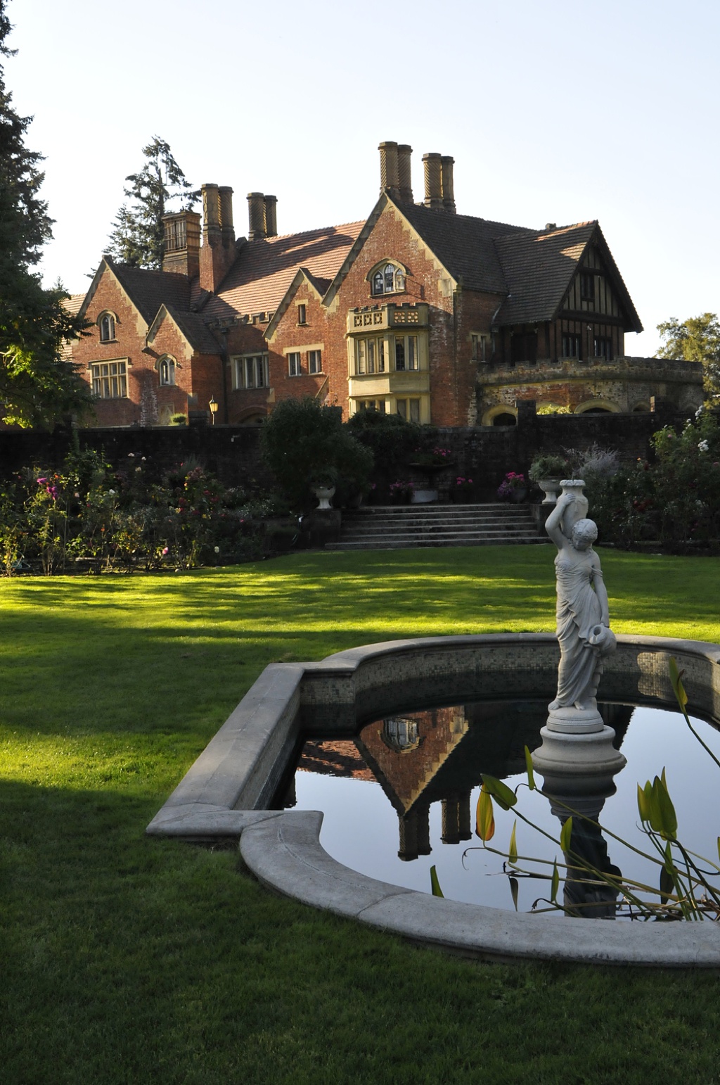 Folk Art Flowers Best Outdoor Wedding Venues in Seattle_0009 An image of Thornewood Castle from the outdoor fountain